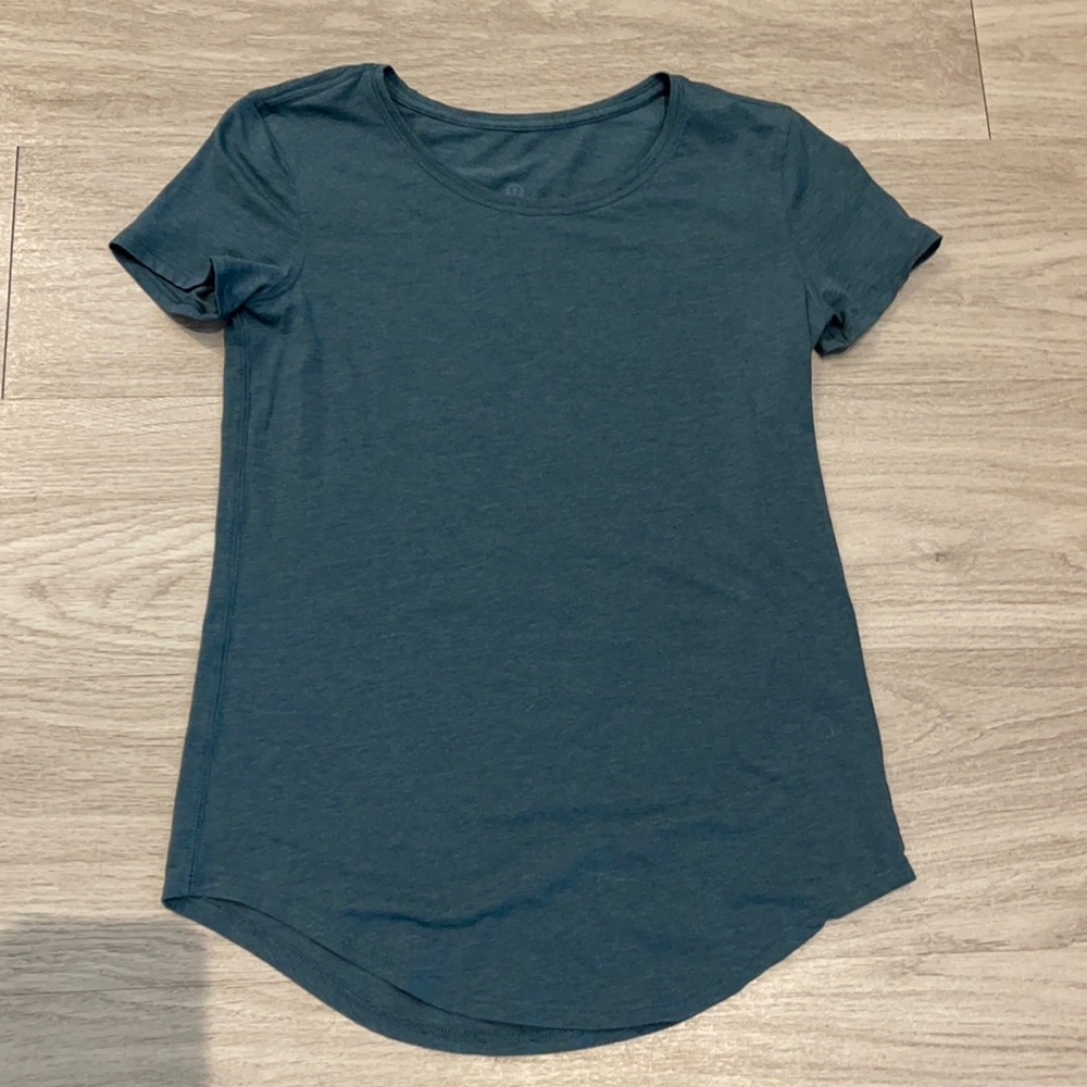 Lululemon Love Tee Size 0
